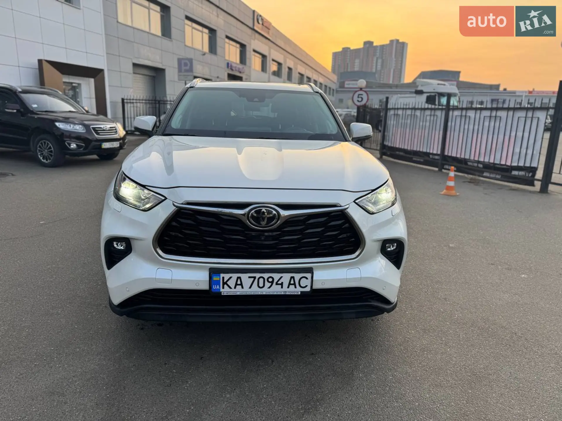 2020 Toyota Highlander - мініатюра 9