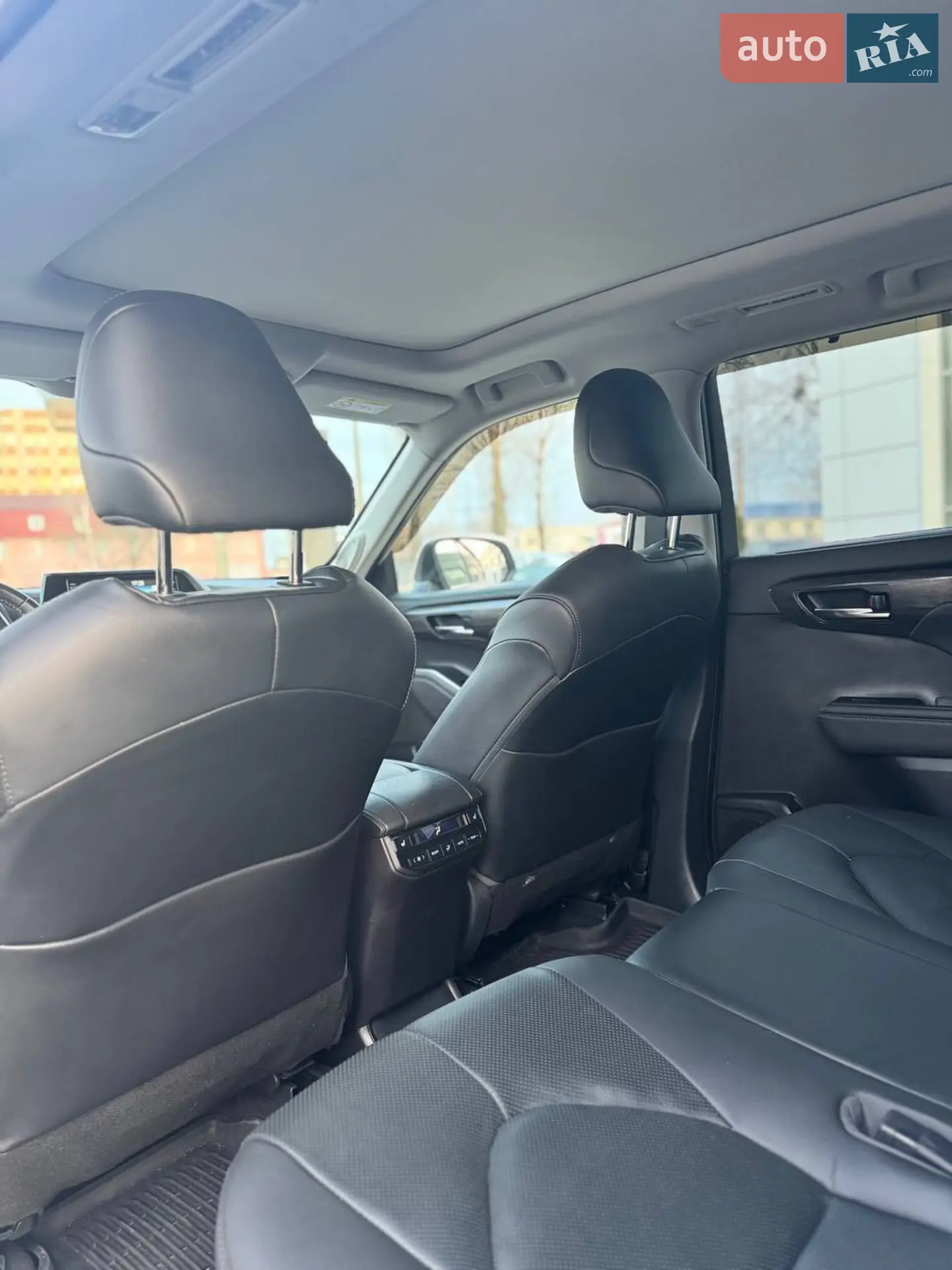 2020 Toyota Highlander - мініатюра 18