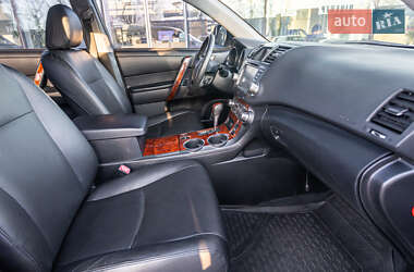 Внедорожник / Кроссовер Toyota Highlander 2013 в Днепре