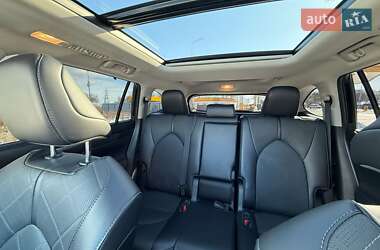 Внедорожник / Кроссовер Toyota Highlander 2022 в 