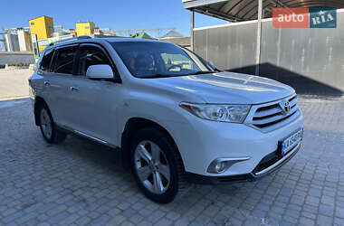 Позашляховик / Кросовер Toyota Highlander 2011 в Волочиську