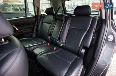 Внедорожник / Кроссовер Toyota Highlander 2011 в Киеве