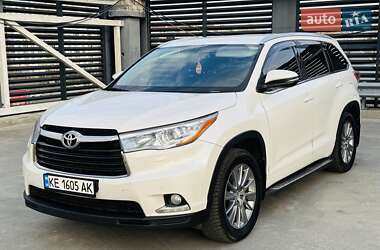 Позашляховик / Кросовер Toyota Highlander 2014 в Києві