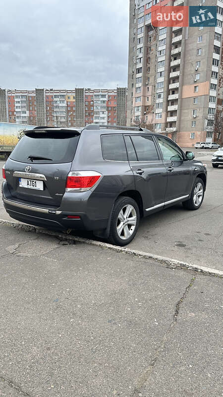 Позашляховик / Кросовер Toyota Highlander 2011 в Черкасах фото 13 Позашляховик / Кросовер Toyota Highlander 2011 в Черкасах