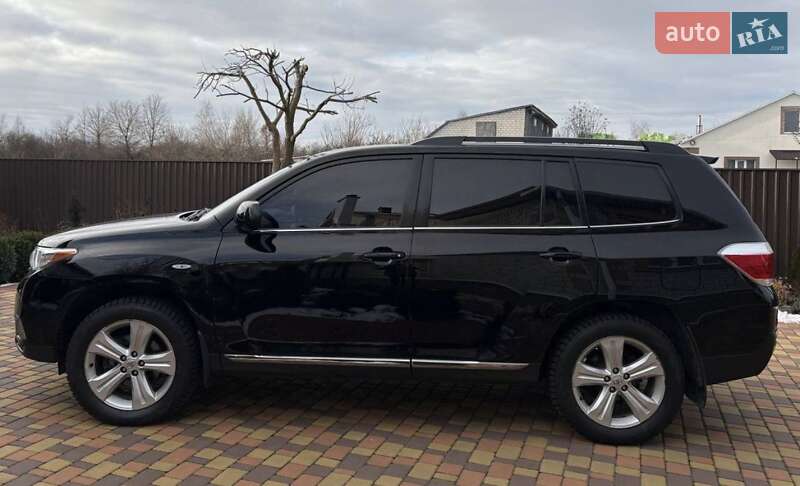 Позашляховик / Кросовер Toyota Highlander 2011 в Батурині