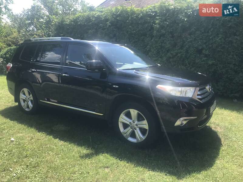 Внедорожник / Кроссовер Toyota Highlander 2013 в Киеве