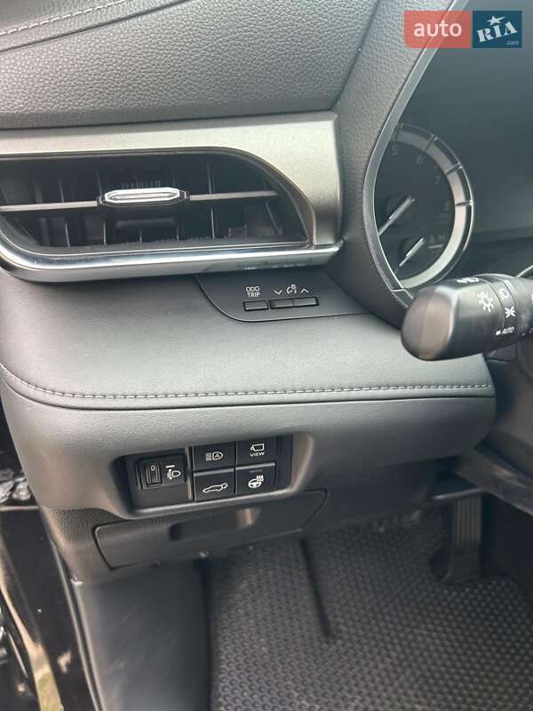 Внедорожник / Кроссовер Toyota Highlander 2020 в Любешове