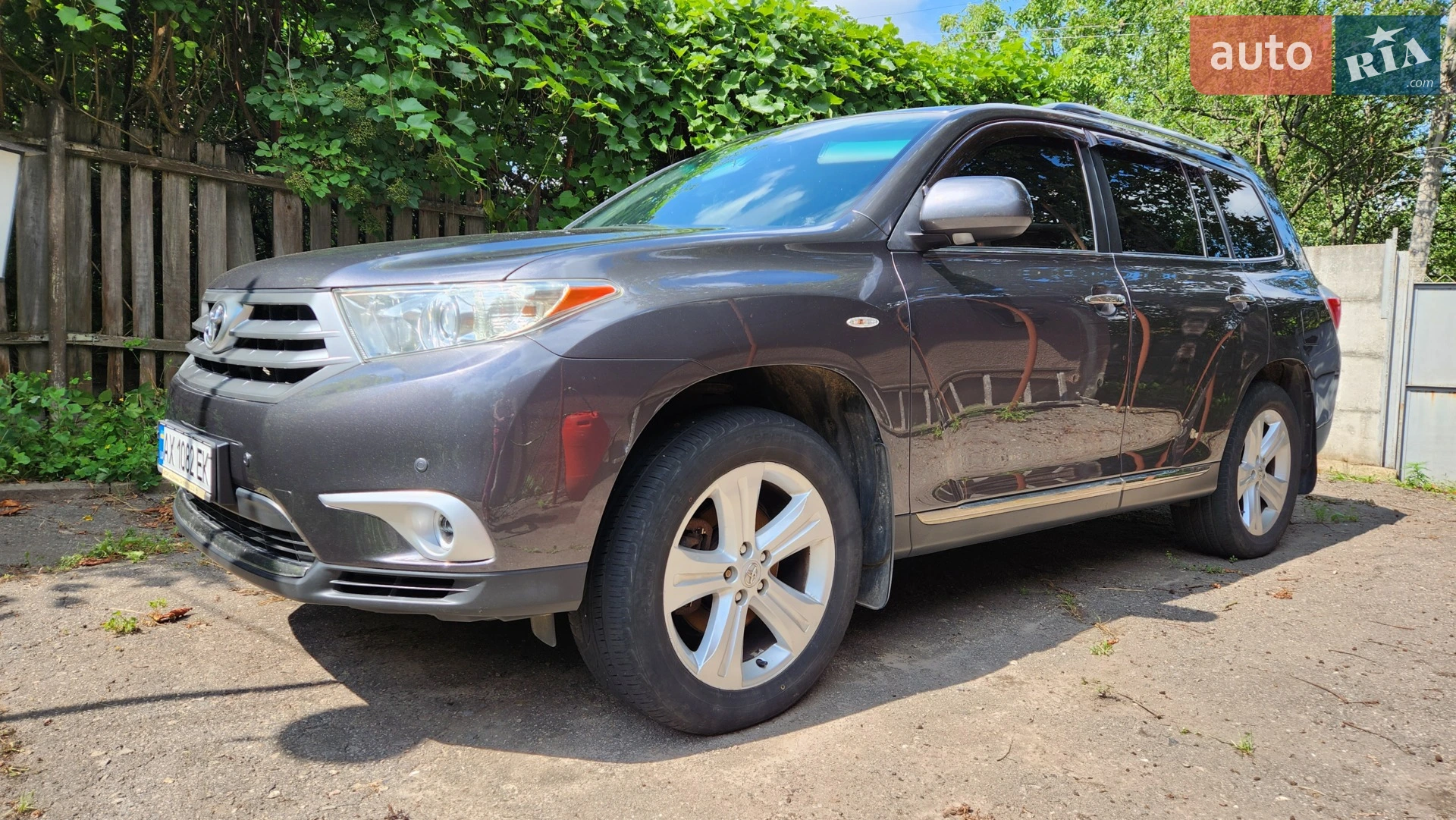 2010 Toyota Highlander - фото 1