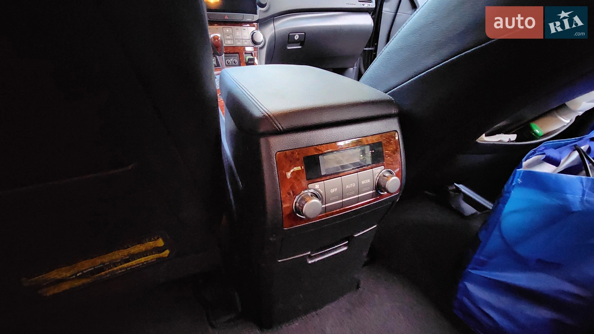 2010 Toyota Highlander - мініатюра 32