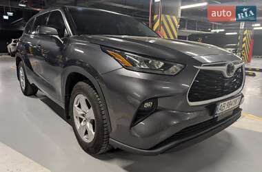 Позашляховик / Кросовер Toyota Highlander 2020 в 