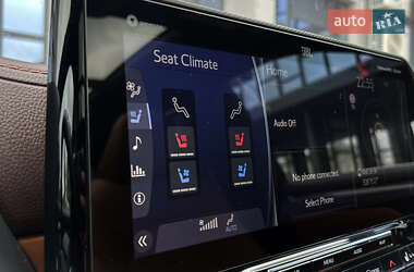 Внедорожник / Кроссовер Toyota Highlander 2020 в 