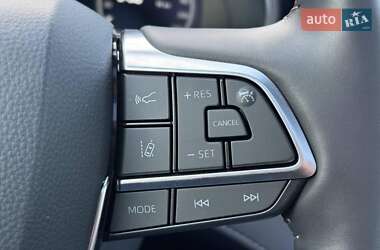 Позашляховик / Кросовер Toyota Highlander 2024 в 