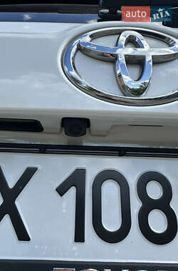 Внедорожник / Кроссовер Toyota Highlander 2019 в 