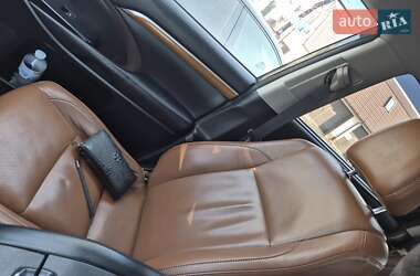 Внедорожник / Кроссовер Toyota Highlander 2018 в 