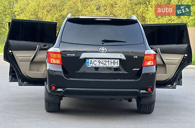 Позашляховик / Кросовер Toyota Highlander 2007 в 