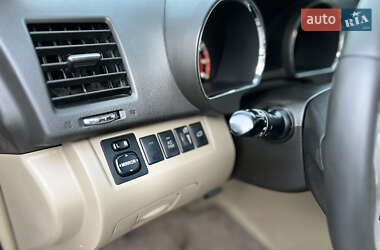Позашляховик / Кросовер Toyota Highlander 2007 в 