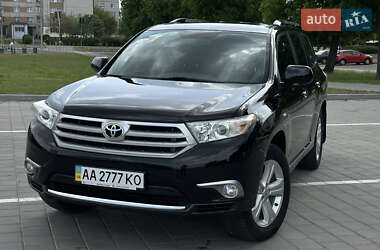 Позашляховик / Кросовер Toyota Highlander 2011 в Черкасах