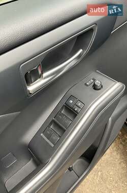 Позашляховик / Кросовер Toyota Highlander 2021 в 