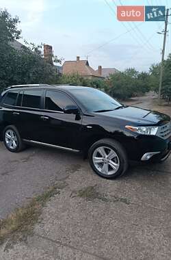 Внедорожник / Кроссовер Toyota Highlander 2011 в Кривом Роге