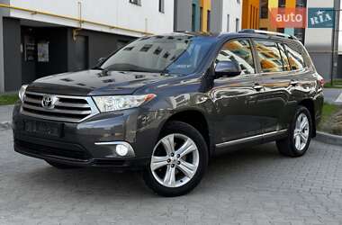 Внедорожник / Кроссовер Toyota Highlander 2011 в Ивано-Франковске