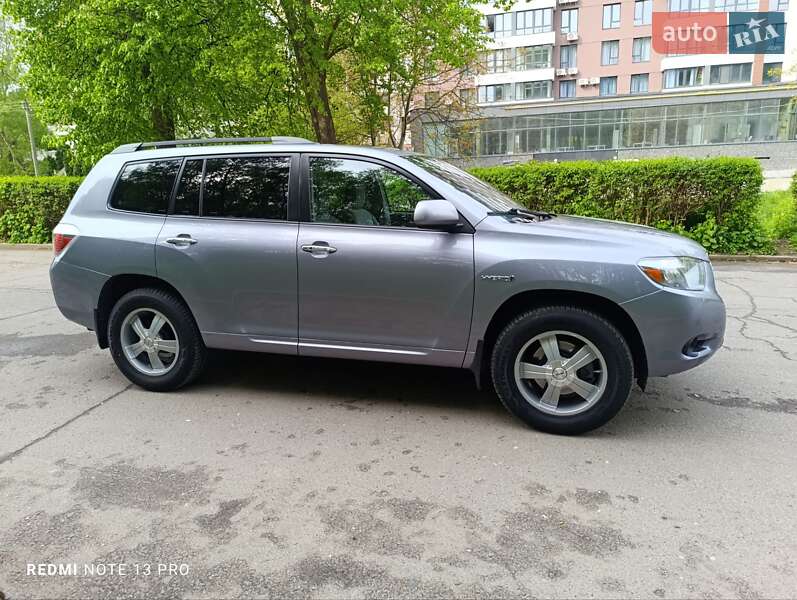 Позашляховик / Кросовер Toyota Highlander 2008 в Тернополі