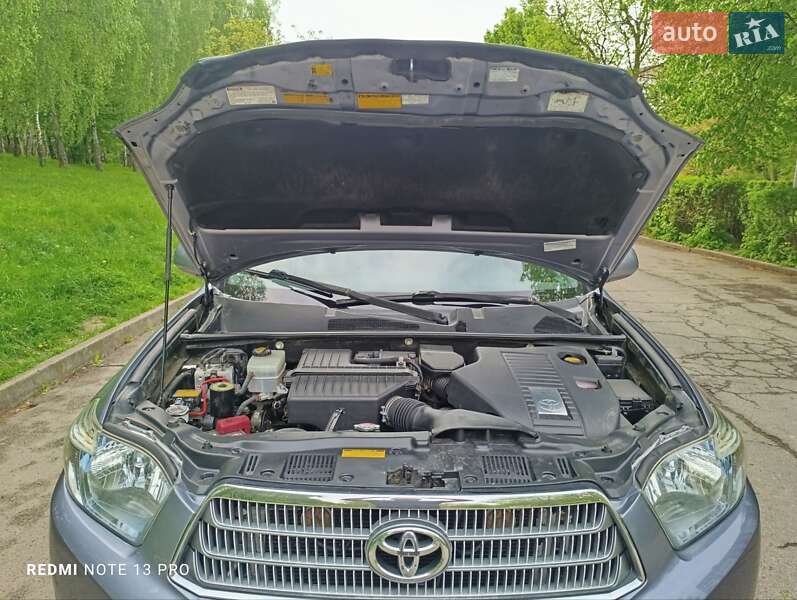 Позашляховик / Кросовер Toyota Highlander 2008 в Тернополі