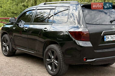 Внедорожник / Кроссовер Toyota Highlander 2008 в 