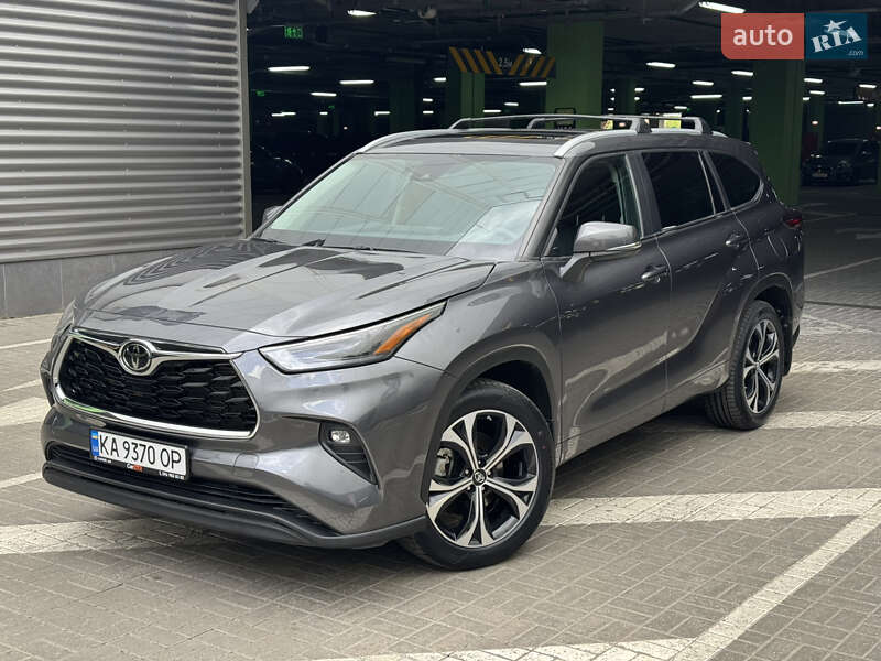 Позашляховик / Кросовер Toyota Highlander 2023 в Києві