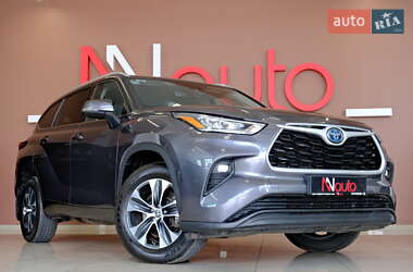 Внедорожник / Кроссовер Toyota Highlander 2023 в 