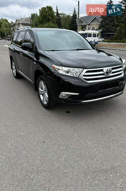 Внедорожник / Кроссовер Toyota Highlander 2012 в Кременчуге