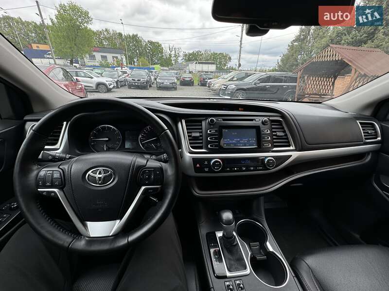 Позашляховик / Кросовер Toyota Highlander 2014 в Вінниці