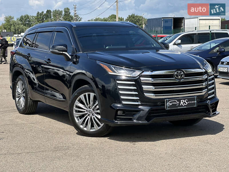 Toyota Highlander 2021