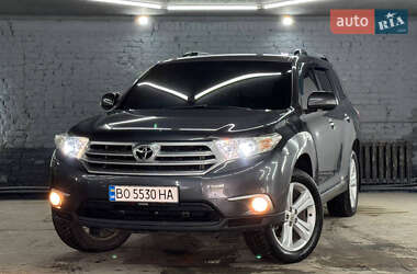 Внедорожник / Кроссовер Toyota Highlander 2012 в Кременце