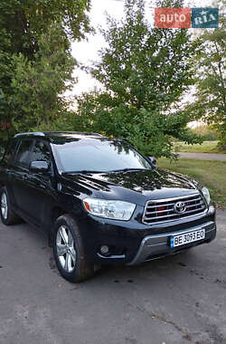 Позашляховик / Кросовер Toyota Highlander 2008 в 