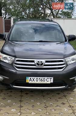 Внедорожник / Кроссовер Toyota Highlander 2012 в Харькове