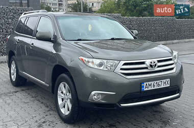 Внедорожник / Кроссовер Toyota Highlander 2012 в Житомире