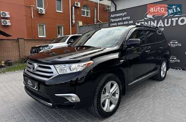 Внедорожник / Кроссовер Toyota Highlander 2011 в 