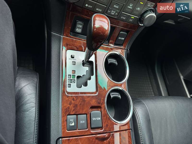 Внедорожник / Кроссовер Toyota Highlander 2011 в Виннице