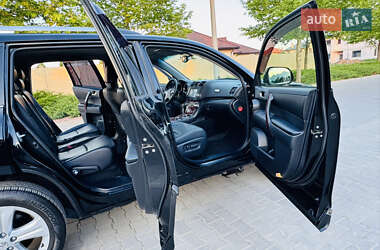 Позашляховик / Кросовер Toyota Highlander 2012 в 