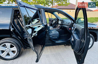 Позашляховик / Кросовер Toyota Highlander 2012 в 