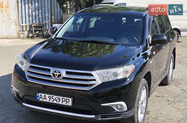 Внедорожник / Кроссовер Toyota Highlander 2010 в Киеве