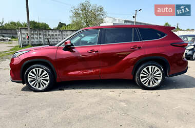 Позашляховик / Кросовер Toyota Highlander 2020 в Рівному