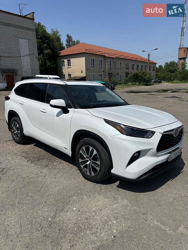 Toyota Highlander 2022