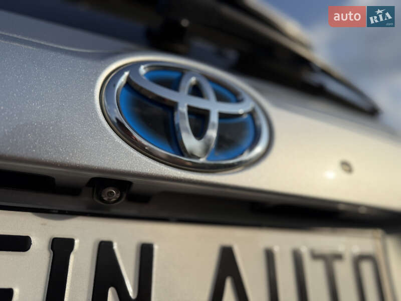 Внедорожник / Кроссовер Toyota Highlander 2018 в Киеве