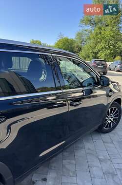 Внедорожник / Кроссовер Toyota Highlander 2017 в 