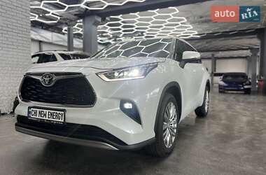 Внедорожник / Кроссовер Toyota Highlander 2024 в Киеве