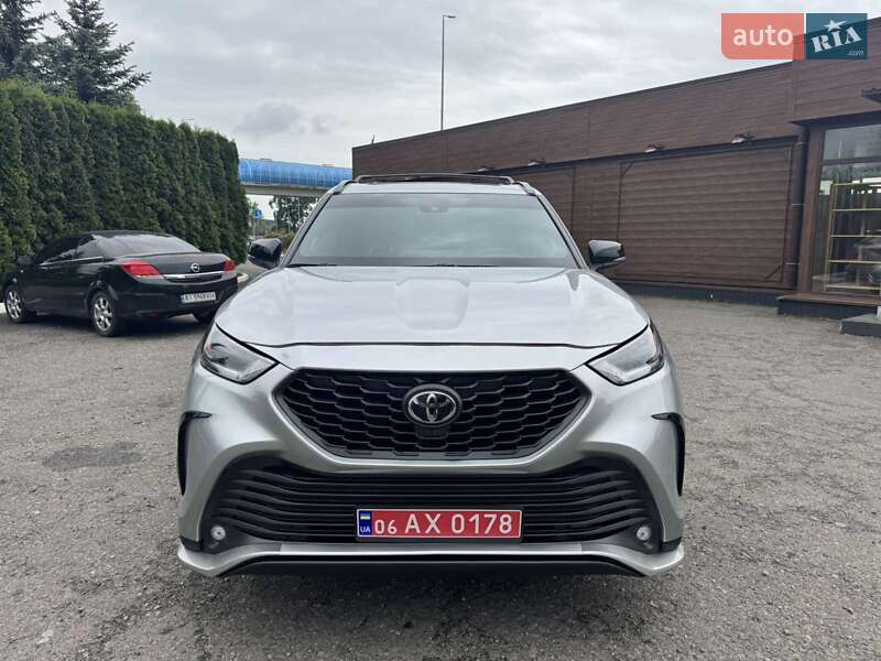 Toyota Highlander 2023