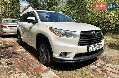 Внедорожник / Кроссовер Toyota Highlander 2014 в Киеве