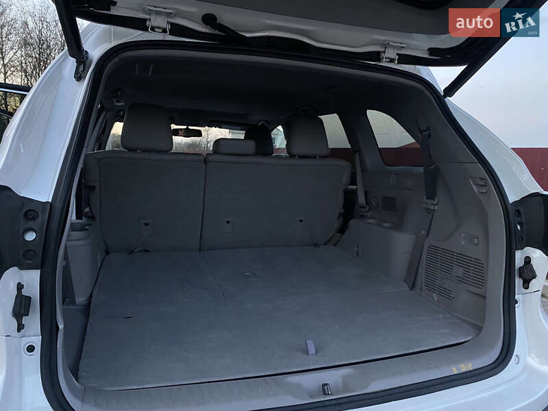 Позашляховик / Кросовер Toyota Highlander 2016 в Хмельницькому