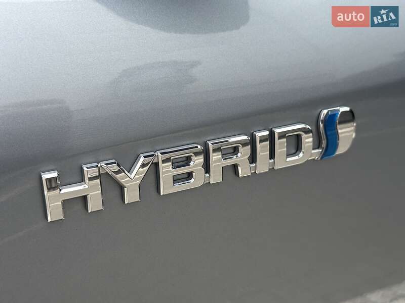Внедорожник / Кроссовер Toyota Highlander 2021 в Киеве